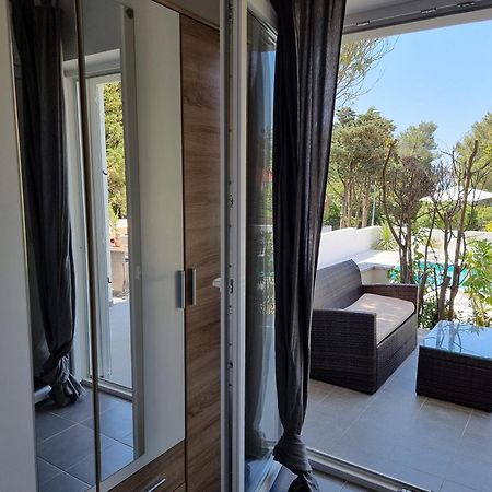 Villa Flamingo Deluxe Novalja Habitación foto